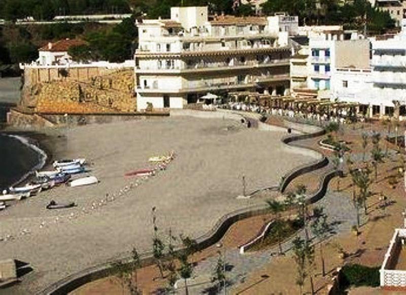 La Gambina Hotel Colera Exterior photo